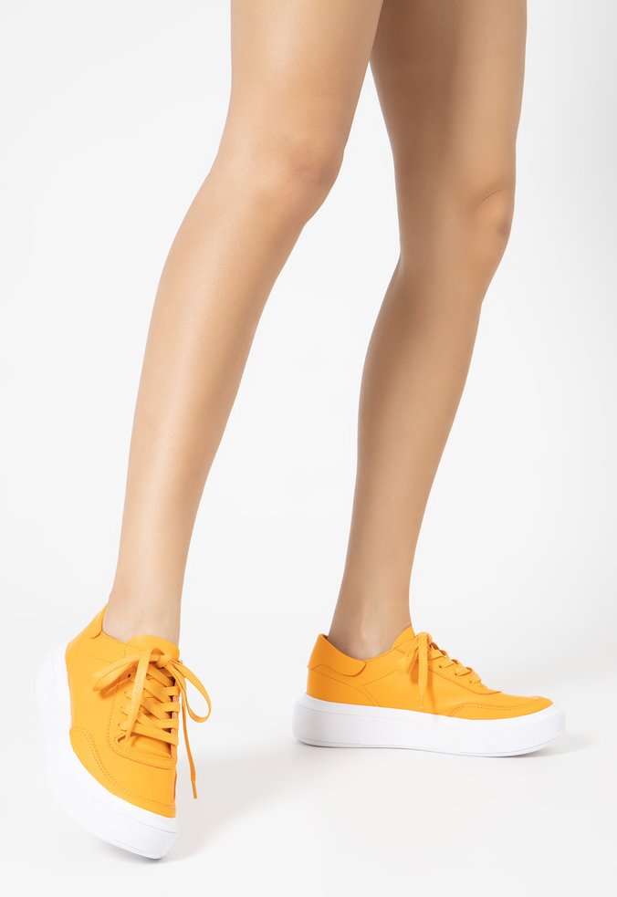 Tênis Flatform Couro Amarelo