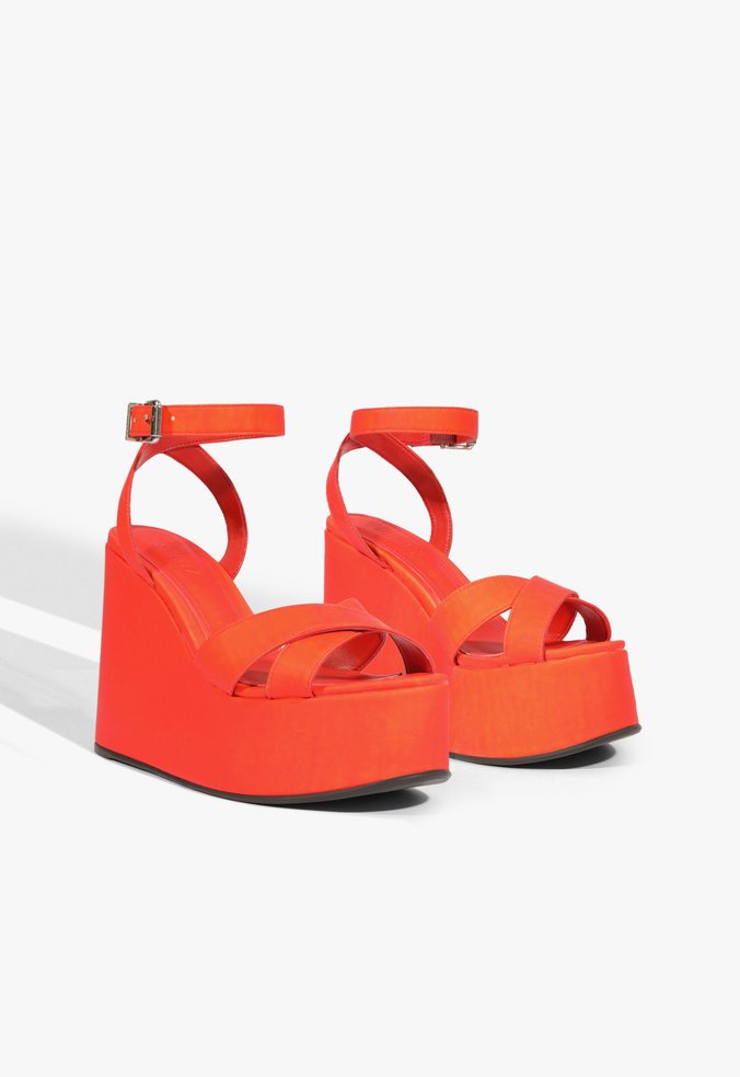 Sandália Hilda Wedge Couro Laranja | Schutz