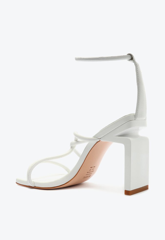 Sandlia Vizzano Salto Grosso Salto Bloco Sandalia Branca Alta