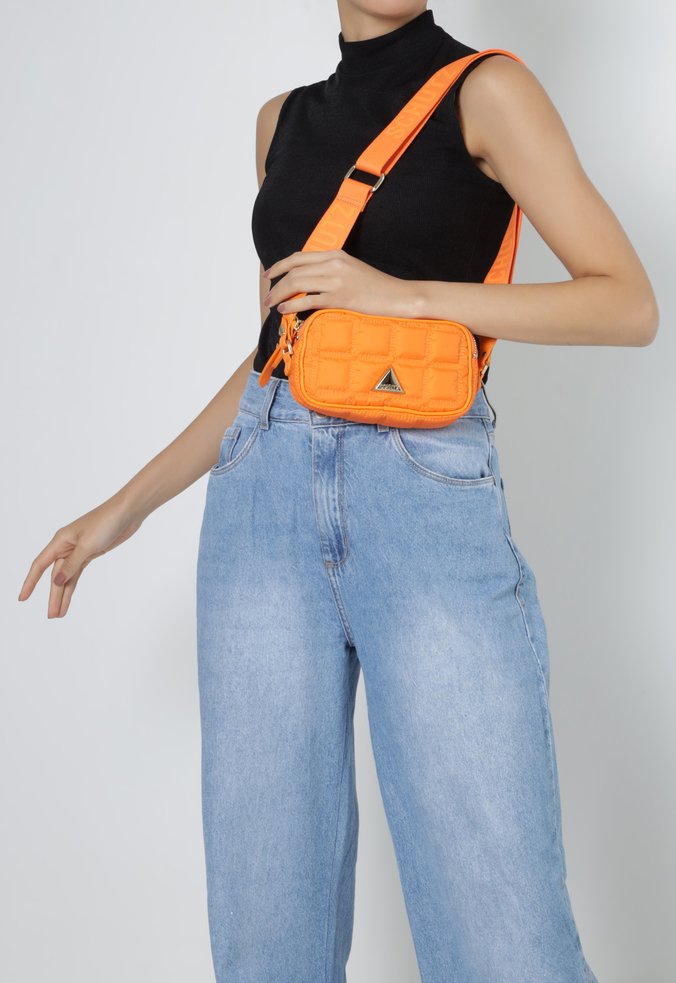 Bolsa Tiracolo Poise Pequena Laranja