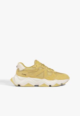 Tênis ST 2940 Camurça Amarelo