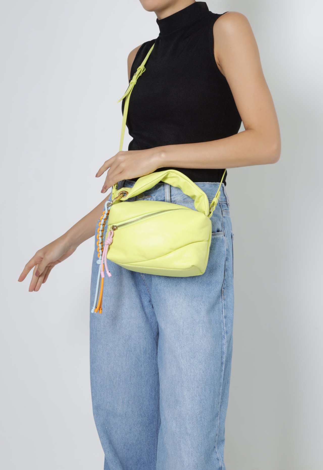 Bolsa Tiracolo Duffy Couro Verde Neon | Schutz