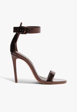 Sandália Marrom Salto Fino com Tiras