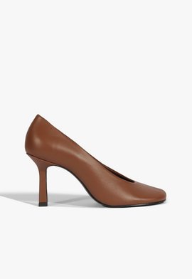 Sapato Scarpin Brigitte Couro Marrom