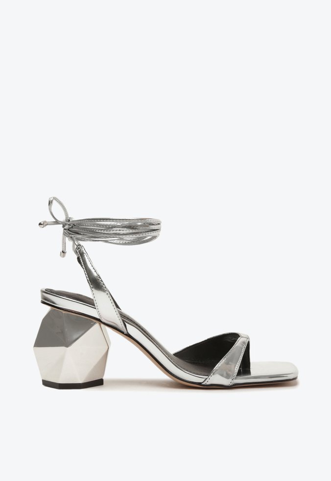 Sandália Salto Geométrico Couro Prateada