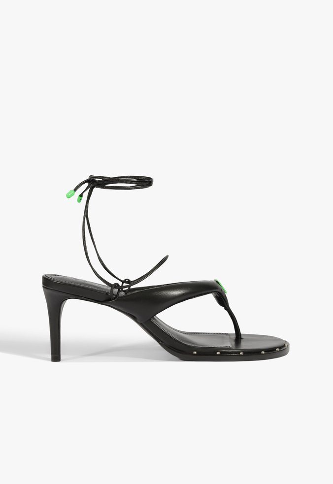 Sandália Athalia Couro Preta