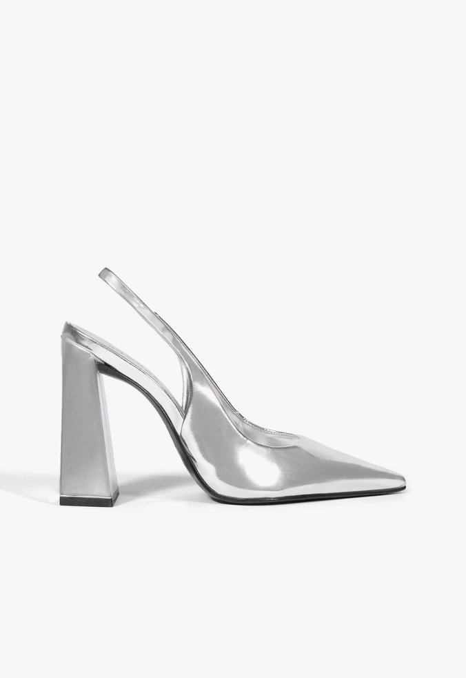Slingback Couro Metalizado Prateado