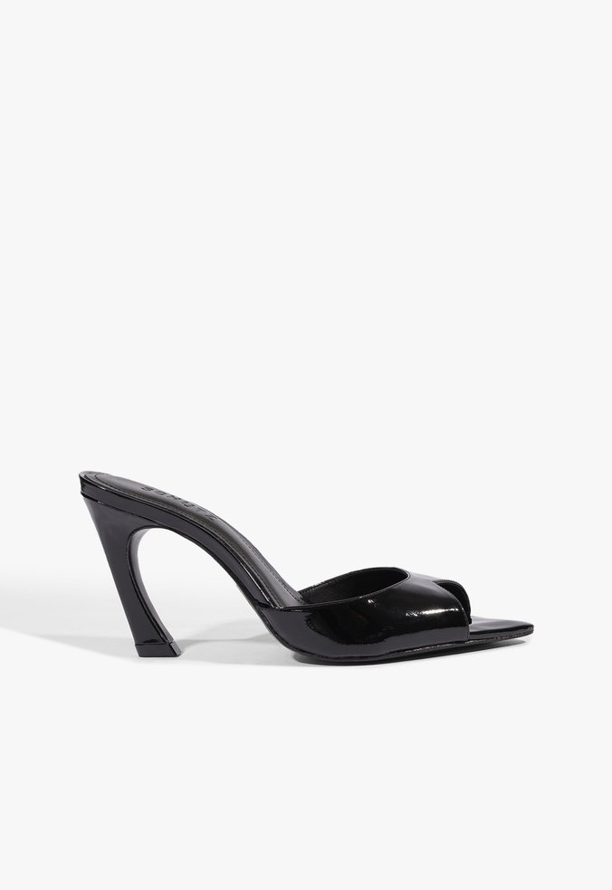 Mule Lexi Couro Preta