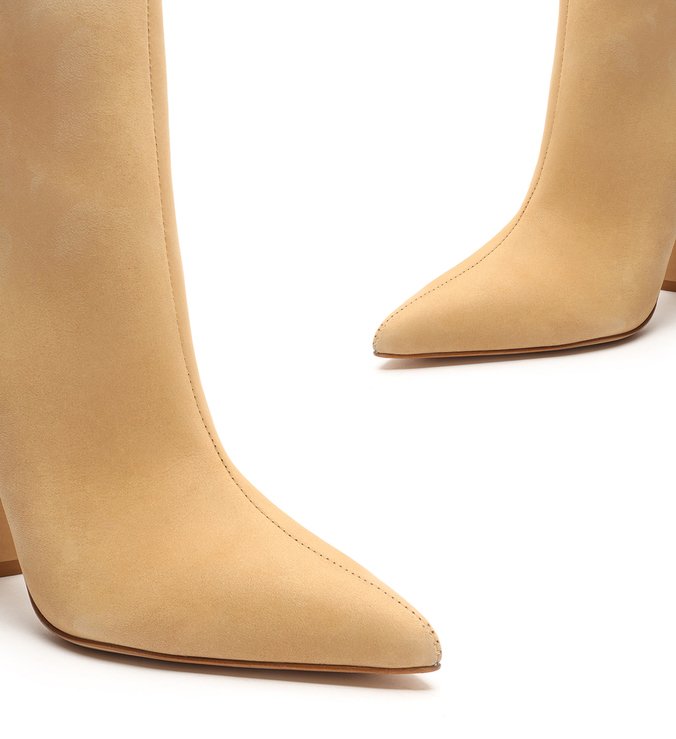 Bota Cano Baixo Salto Bloco Nobuck Creme Bota Cano Baixo Salto Bloco Nobuck Creme