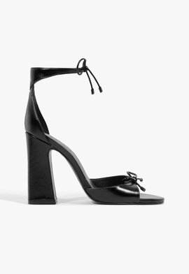 Sandália Icon Salto Alto Couro Preta