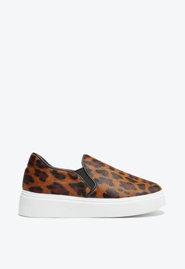 Tênis Slip On Marrom