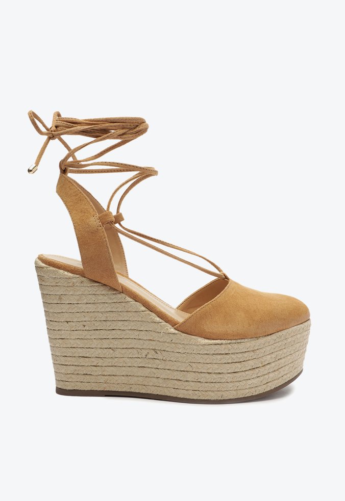 Sandália Plataforma Espadrille Corda Amarração Bege