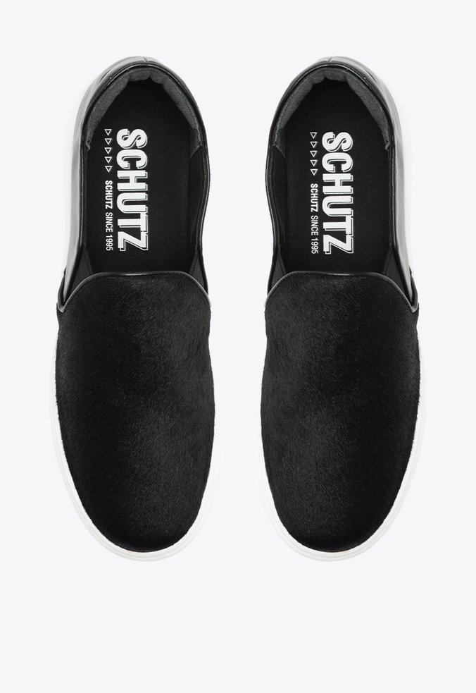 Tênis Sem Cadarço Slip On Preto Schutz
