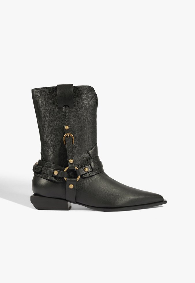 Bota Maine Buckle Couro Preta