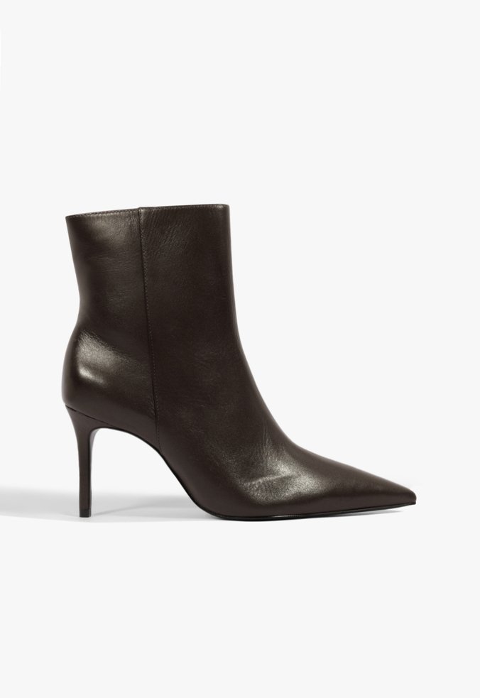 Bota Mikki Casual Couro Marrom Escuro