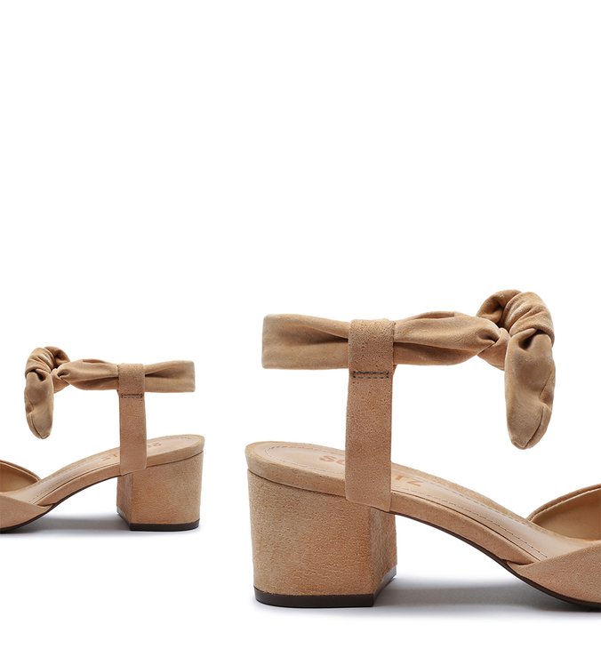 Sapato Bico Fino Block Heel Honey Sapato Bico Fino Block Heel Honey