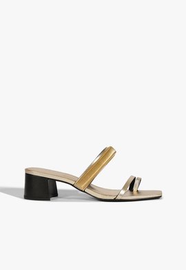 Sandália Mule Couro Dourado