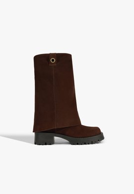 Bota Vitória Couro Marrom