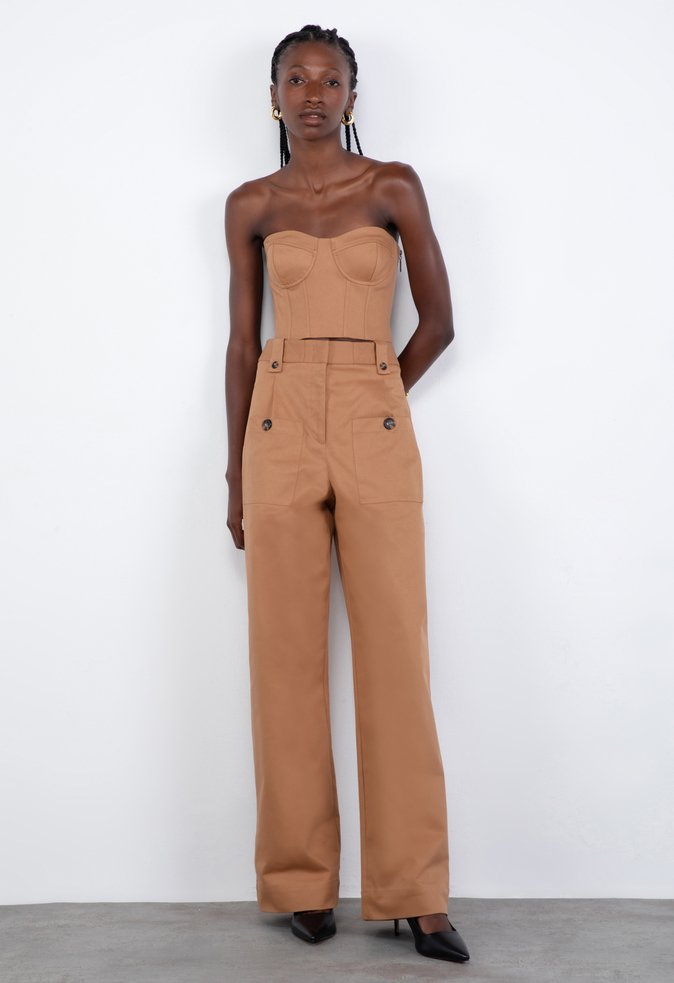 Calça Cargo Sarja Mafalda Marrom Clara