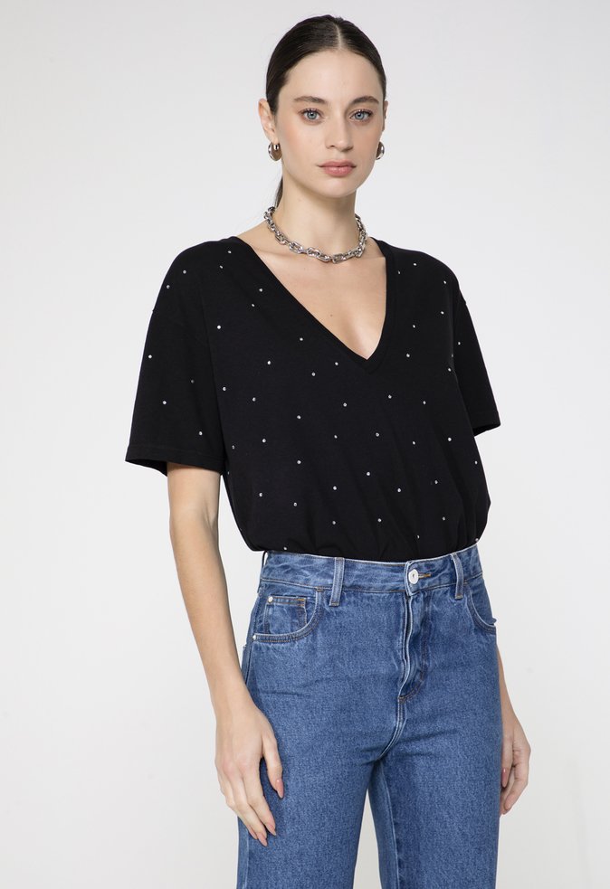 Camiseta Algodão Brilhos Marilia Preta