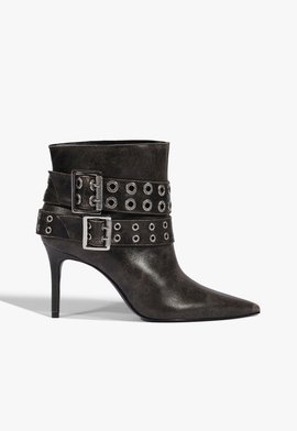 Bota Marien Cano Curto Preta