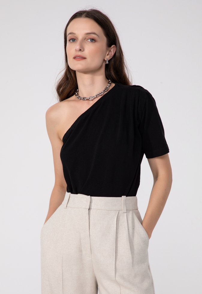 Blusa Ombro Só Malha Moana Preta
