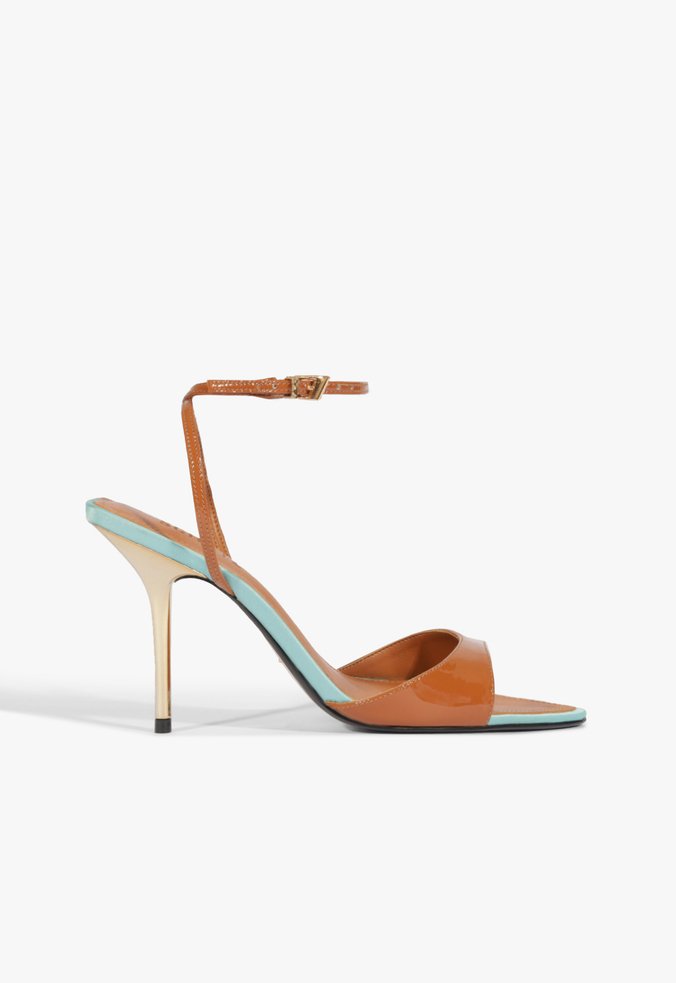 Sandália Salto Elodie Buckle Verniz Marrom-Clara