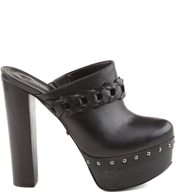 Clog Tachas Black