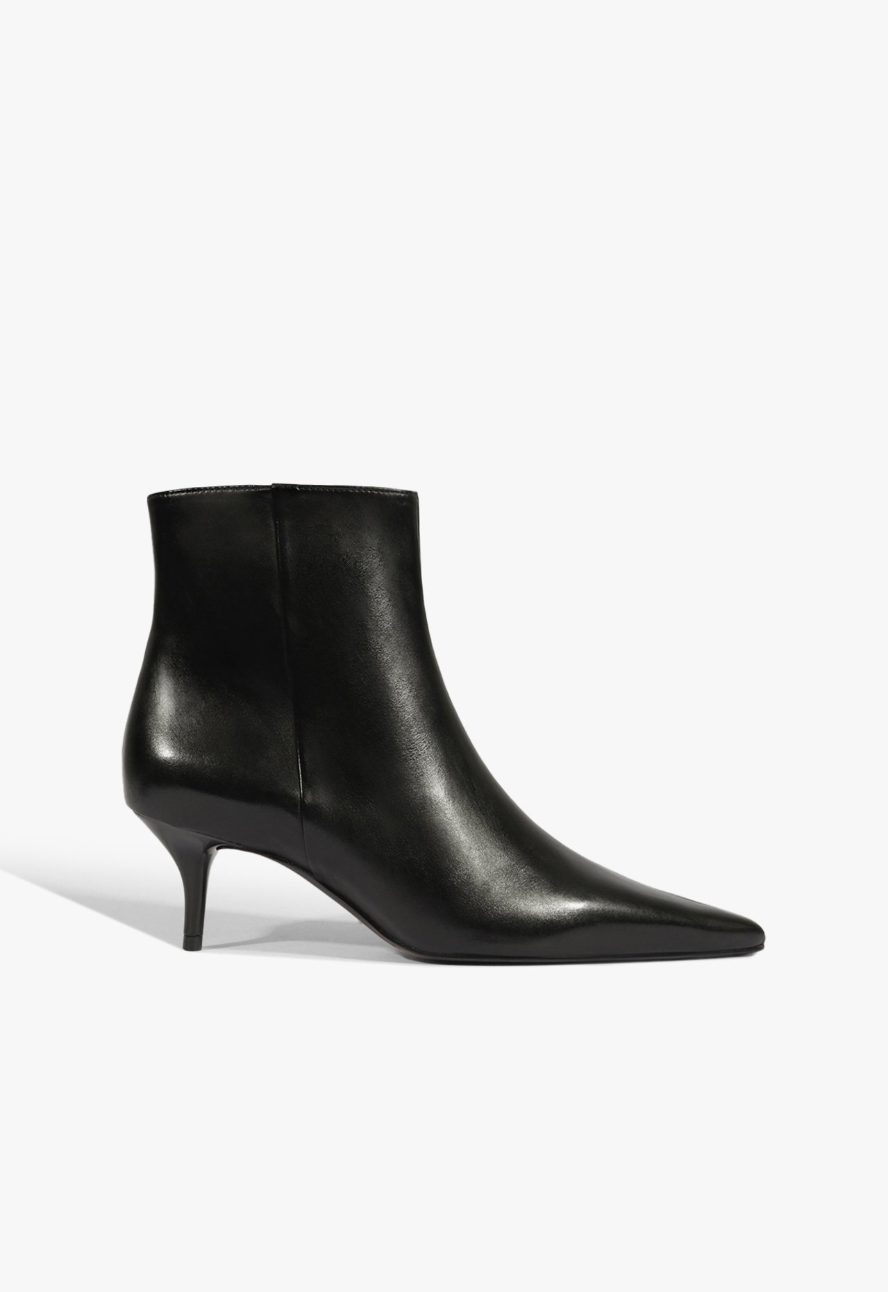 Bota Couro Salto Fino Preta | Schutz