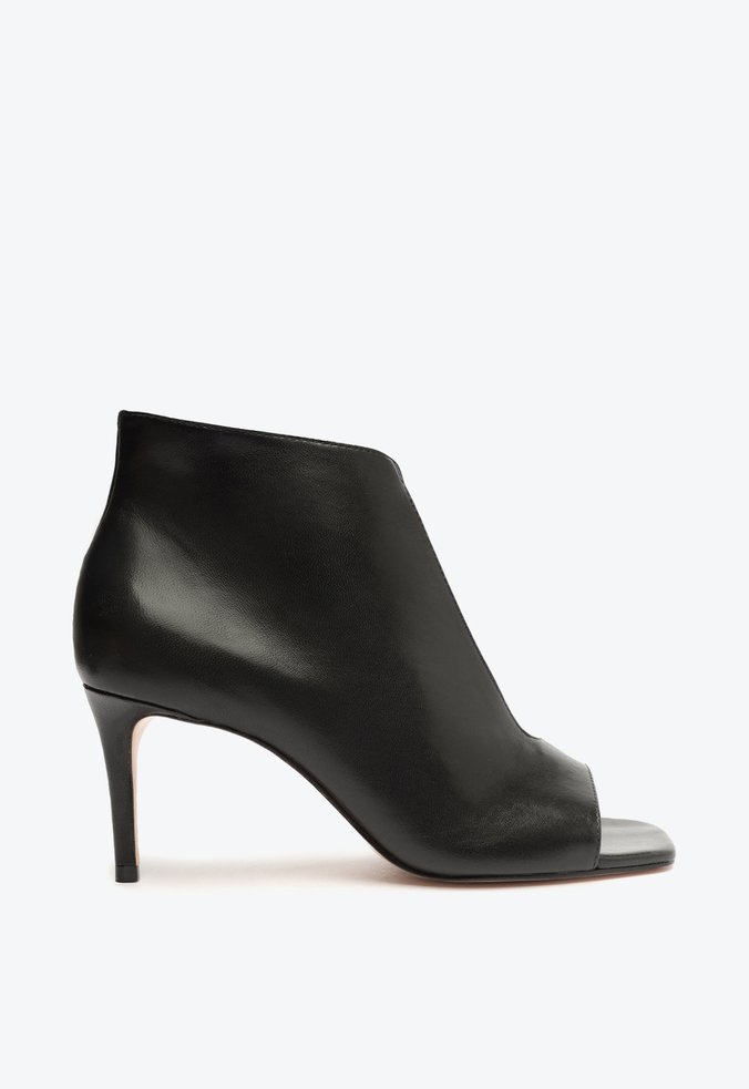 Sandal Boot Couro Preta