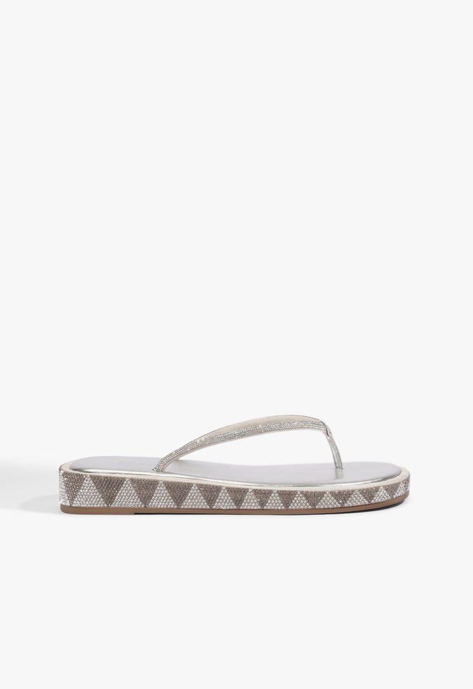 Sandália Flatform Bico Redondo Tira V Pedraria Prata