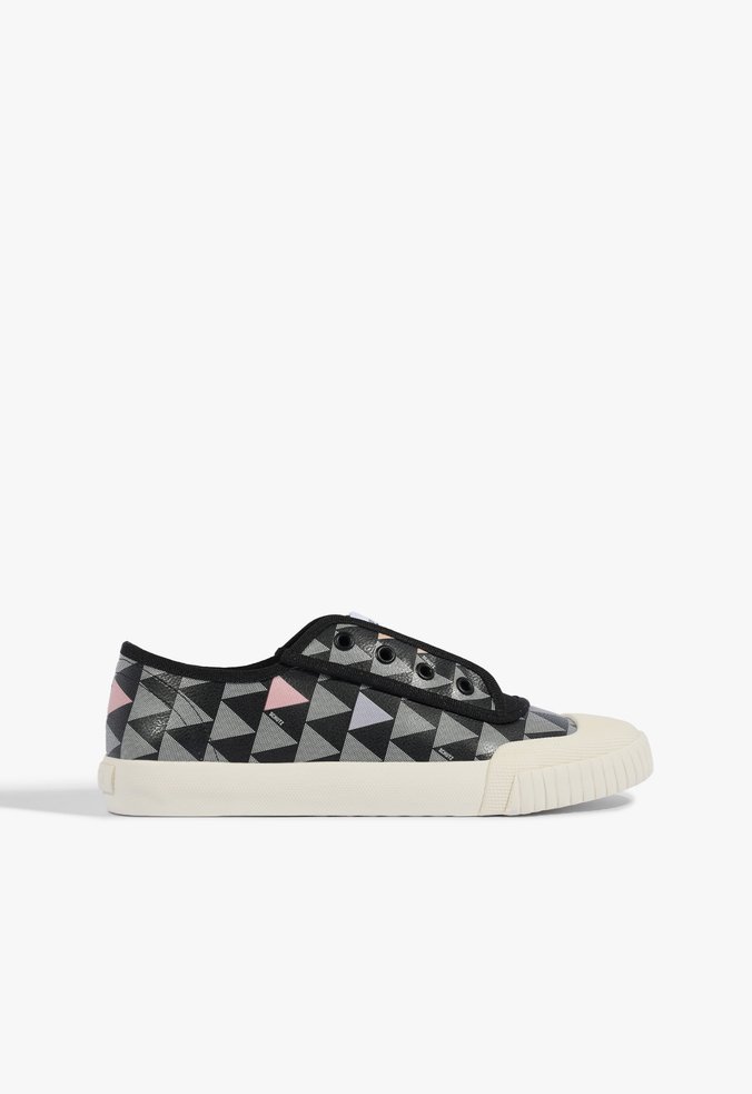 Tênis Smash Triangle Preto e Branco