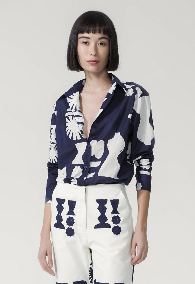 Camisa Boyfriend Gabriela Artsy Azul