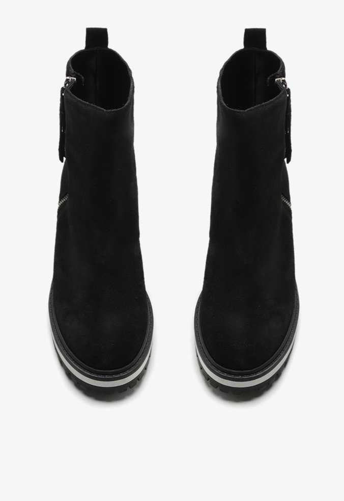 Bota Lennie Camurça Preta