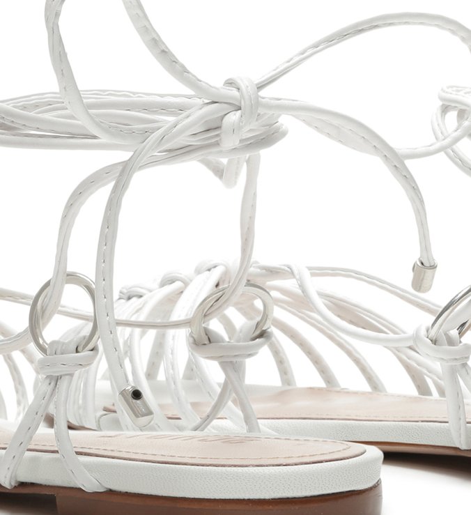 Flat Strings Lace-Up Pop White