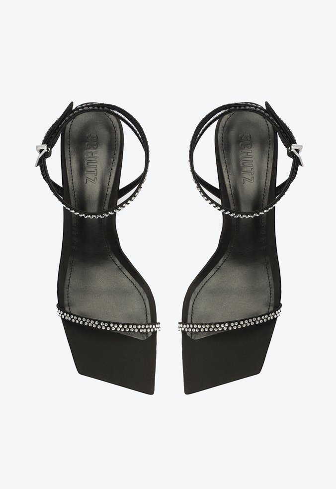 Sandália Salto Bloco Médio Kendall Cetim Preta Schutz