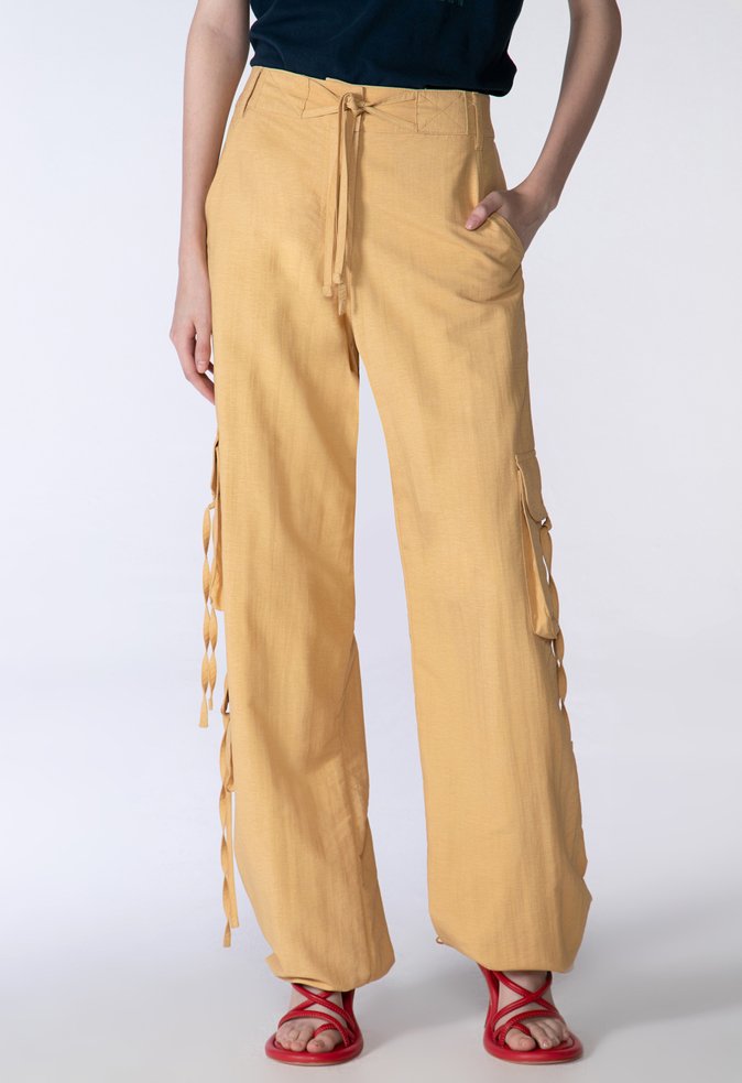 Calça Cargo Teodora Bege