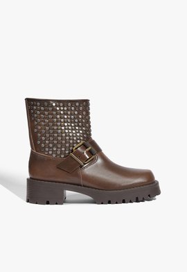 Bota Marla Studs Couro Marrom