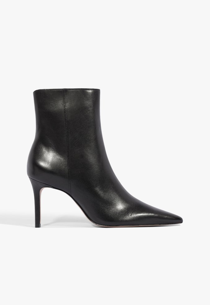 Bota Mikki Casual Couro Preta